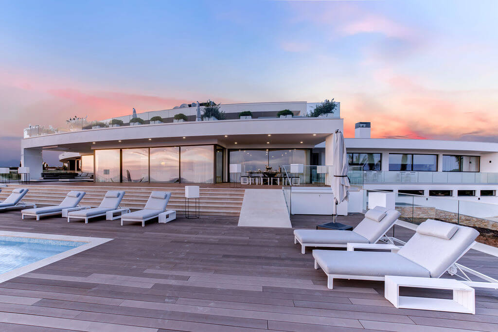 Ferragudo Sunset Terrace With Pool Furniture